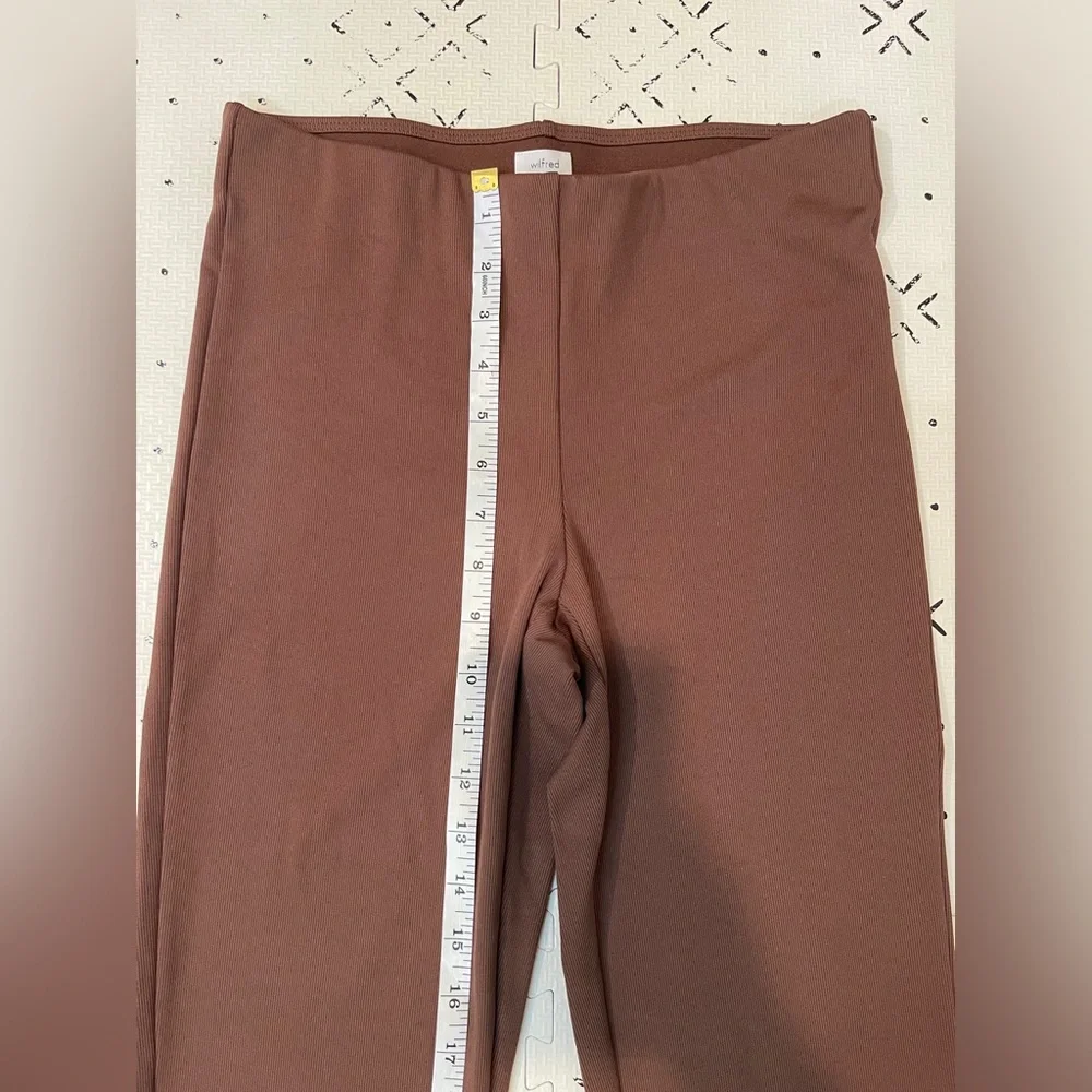 NWOT‎ Aritzia Wlfred Candace flare ribbed pants S